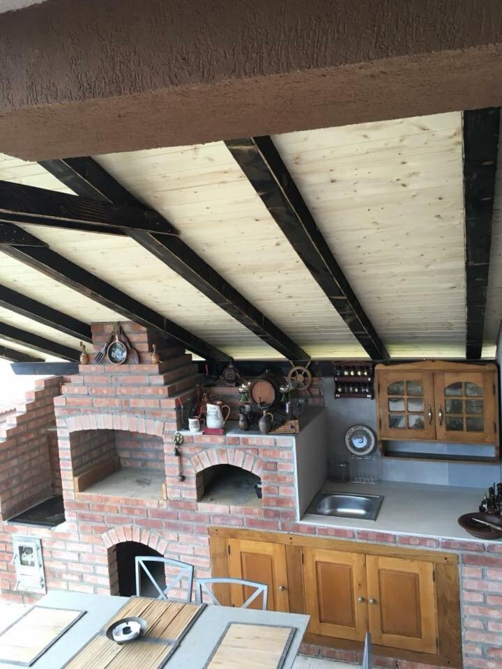 Willa Casa Darius Novaci-Străini Zewnętrze zdjęcie
